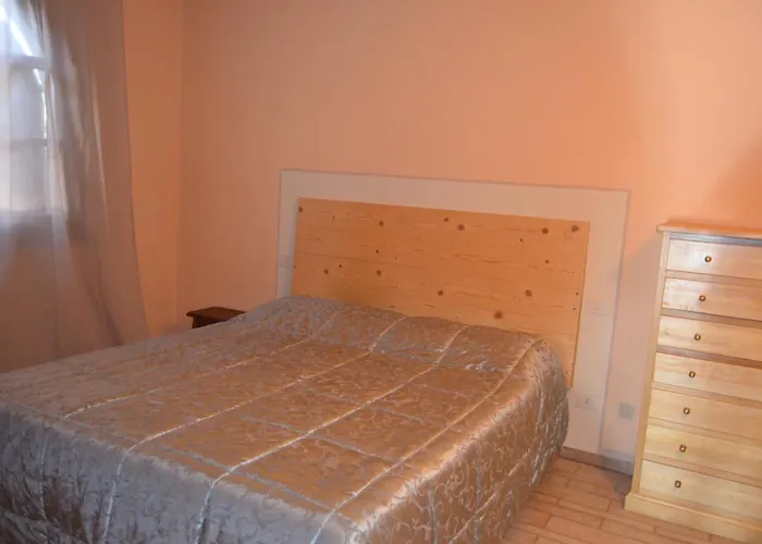 La Valle Dei Peschi *