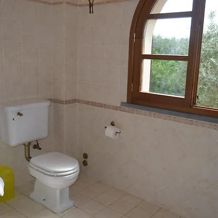 La Valle Dei Peschi Country house *