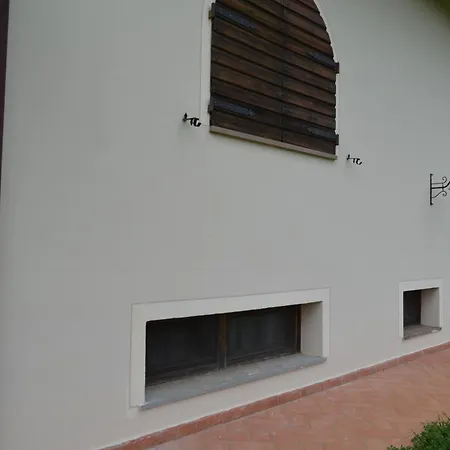 La Valle Dei Peschi